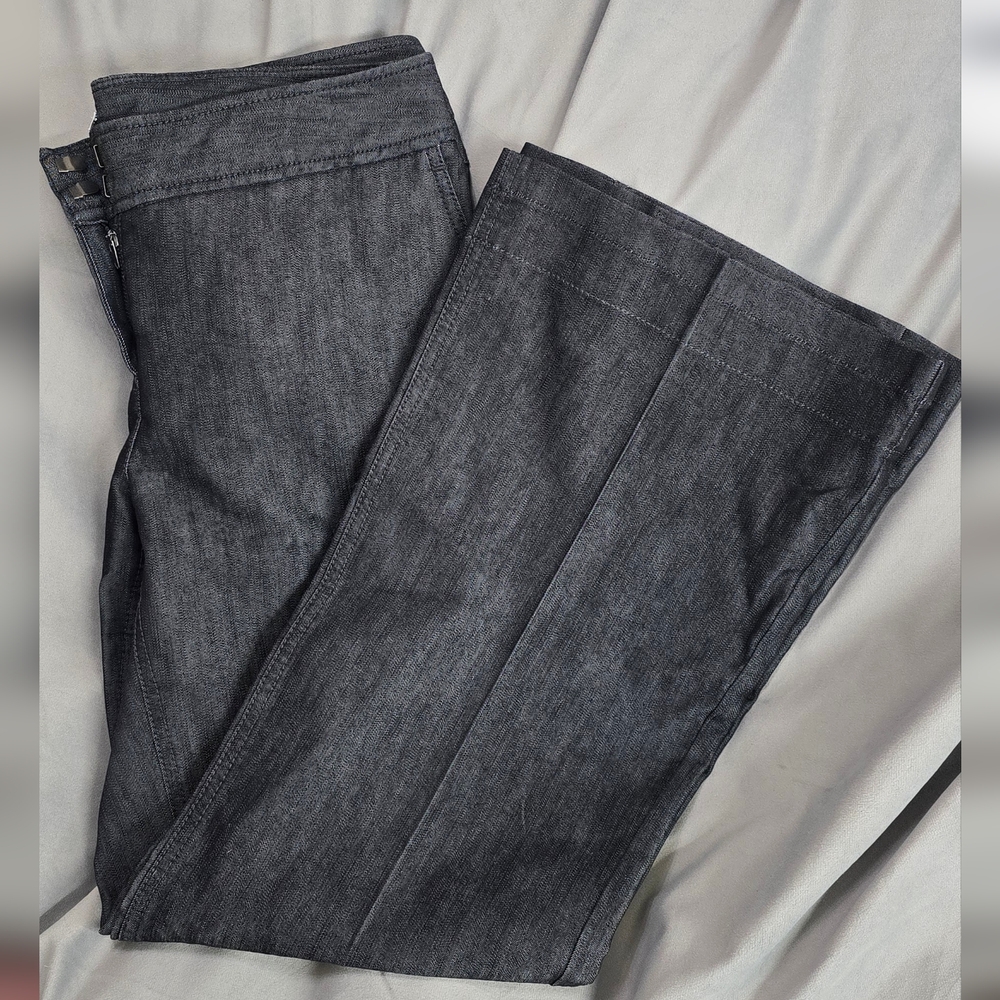 Kenneth Cole Charcoal Denim Jeans 8P